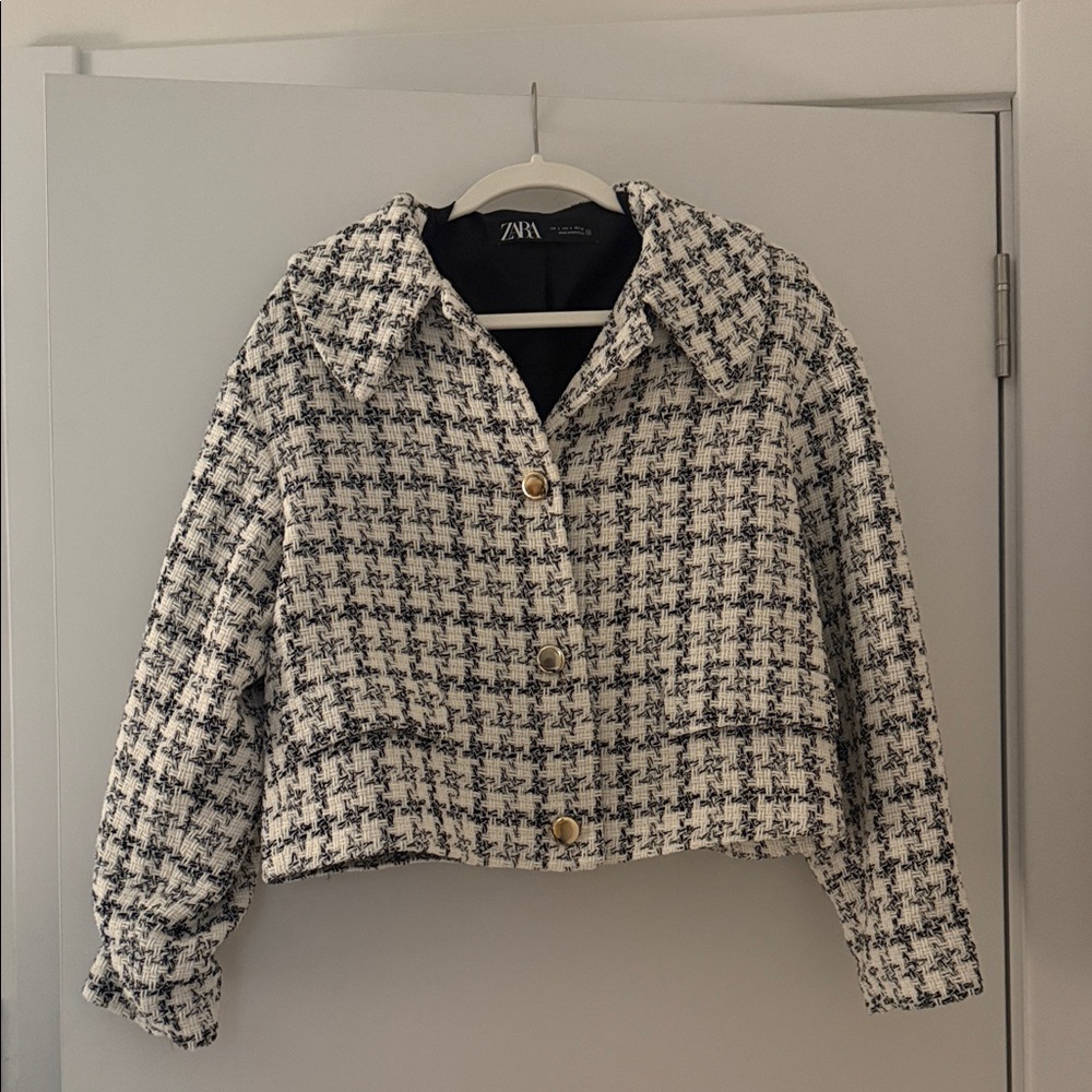 Zara Women's Black and Cream Tweed Blazer